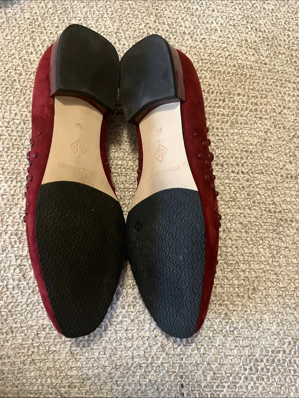 Donald J Pliner Rehbel Woman’s Burgundy Studded Suede Loafer Sz 8